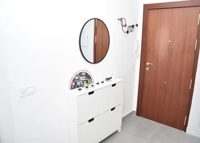 Apartment Port And Beach -Parking-